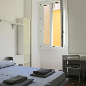 Apartamento S. Ambrogio Cozy Milán