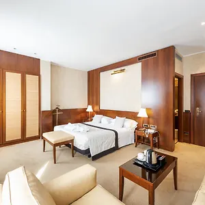 Ascot 4*, Μιλάνο Ιταλία