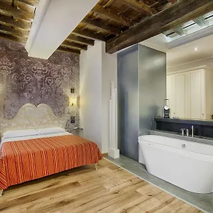 Πανσιόν Luxury Ripetta 2