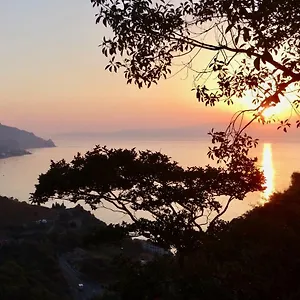 La Cage Aux Folles 2*, Ταορμίνα Ιταλία