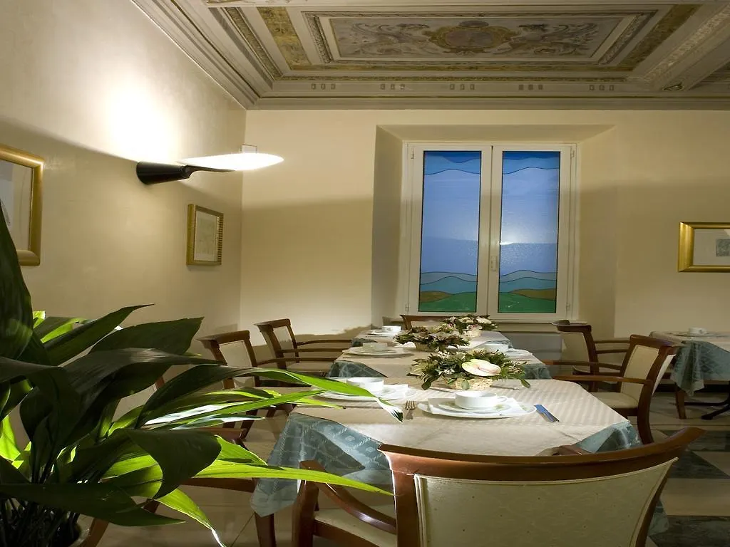 Hotel Aberdeen Róma 3*,  Olaszország